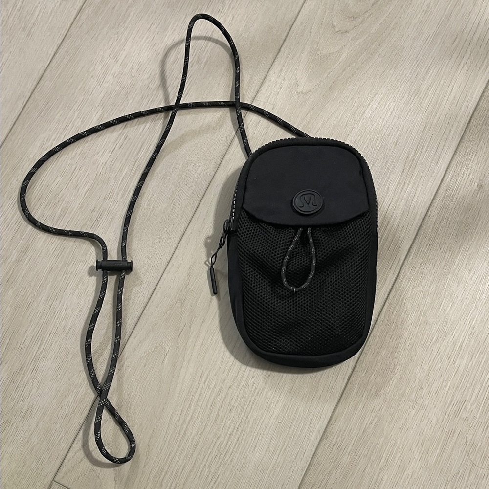Lululemon Black Crossbody Bag